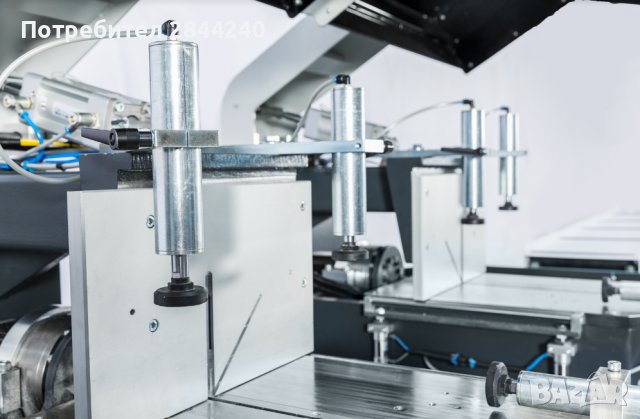 Двуглав циркуляр за рязане с 5 контролирани оси за алуминий, PVC профили Yilmaz, снимка 15 - Циркуляри - 39563894