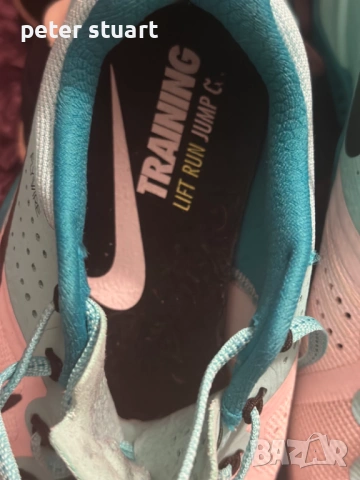 Маратонки Nike, нови в кутия, снимка 4 - Маратонки - 53198078