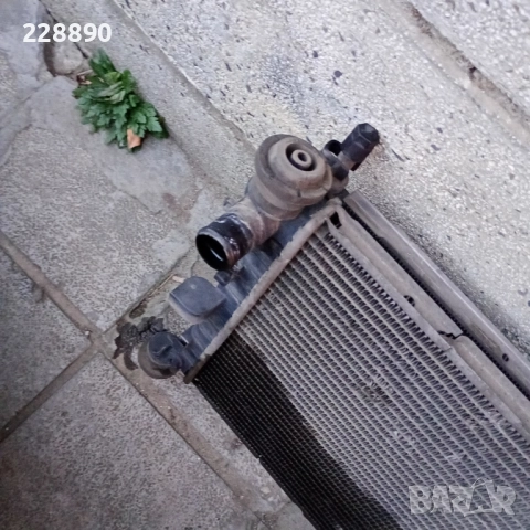 Два радиатора за Форд фокус 