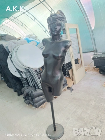 Продавам манекени за магазин, ателие, бутик, снимка 3 - Манекени - 53433559