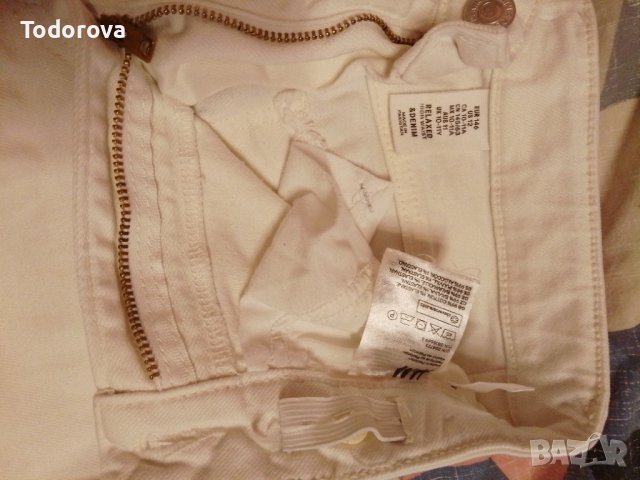 Розова блуза и бели дънки, снимка 3 - Детски панталони и дънки - 43216871