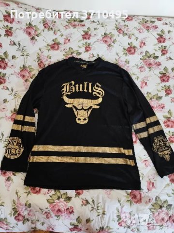 Продавам блуза на CHICAGO BULLS