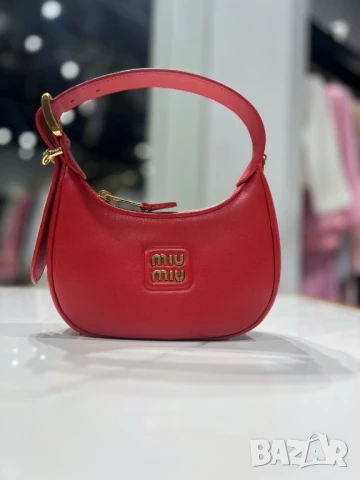 чанта miu miu 