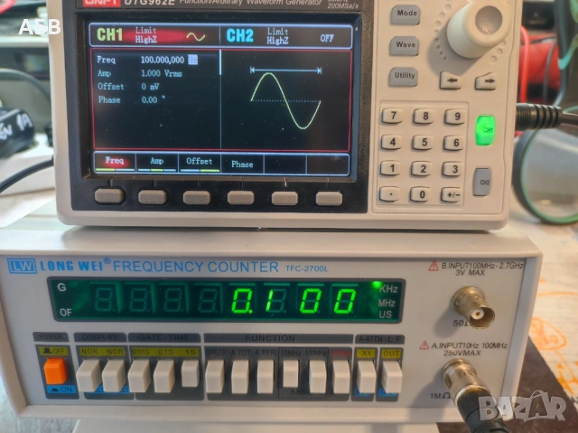 Продава се чисто нов професионален честотомер / брояч до 2700МХц, снимка 6 - Друга електроника - 53474143