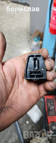 Бутон за Ел. огледала за бмв е46 , снимка 2 - Части - 44847531