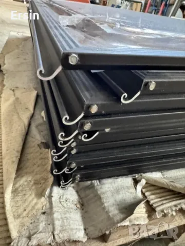 Оригинални Прозорци за Knaus  С размер 1000х530 (чисто нови) Цена за брой 550.00 лева, снимка 3 - Къмпинг мебели - 48225092