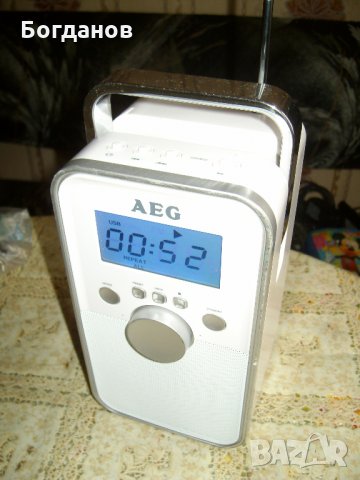 AEG MMR 4133   RADIO/AUX IN/USB/SD, снимка 2 - Аудиосистеми - 28305128