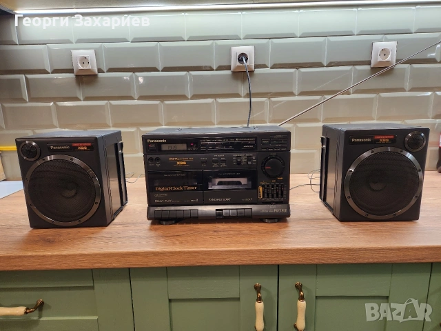Радиокасетофон Panasonic RX-CT900 (Boombox) - Отлично състояние, снимка 4 - Радиокасетофони, транзистори - 53329410