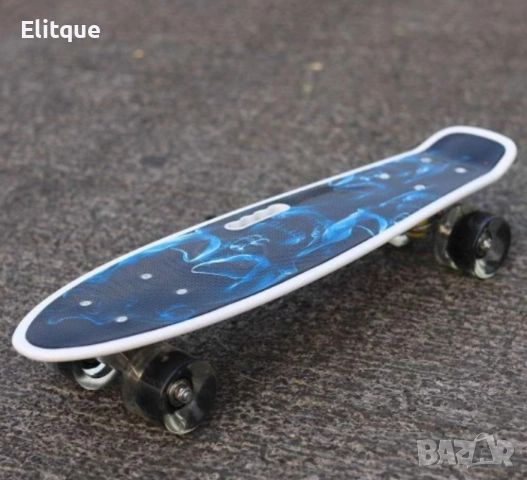 Емблема на градския стил: Скейтборд пениборд със светещи колела - смело каране и неповторими трикове, снимка 3 - Други - 52888649