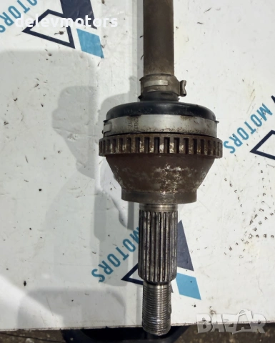 396005911R задна лява полуоска от Dacia Duster 2 1.3 TCe двигател H5H480, 4x4, 150 кс., 6 ск., снимка 2 - Части - 53169708