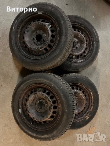 Железни джанти със зимни гуми 15’ за Мерцедес , снимка 2 - Гуми и джанти - 43899676