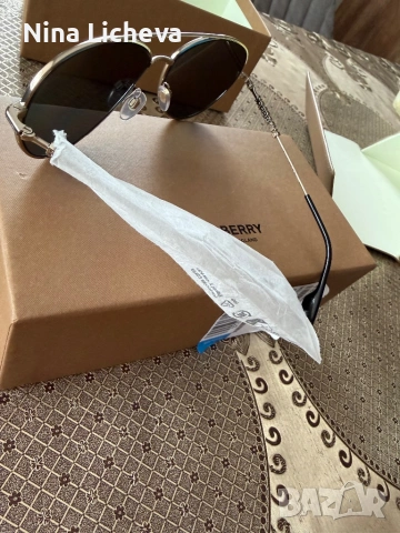 Дамски очила Burberry , снимка 9 - Слънчеви и диоптрични очила - 53130875