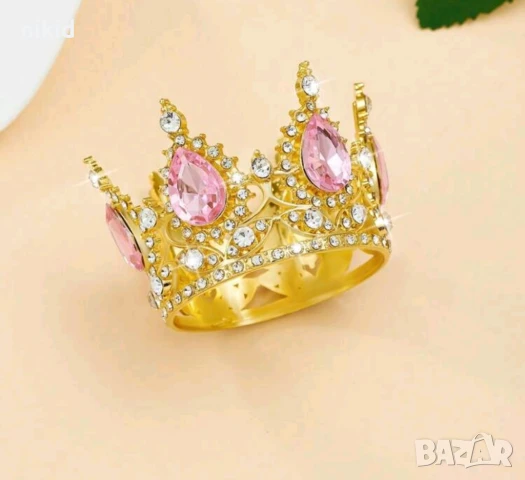 Златиста средна корона с капковидни камъни метална декор за торта и др украса, снимка 5 - Форми - 50899083