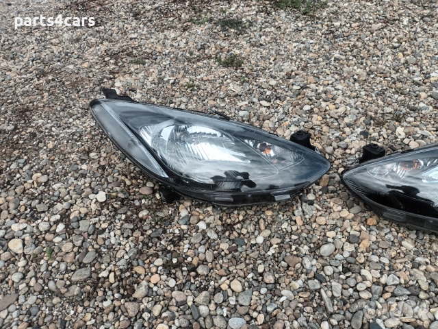 ляв и десен фар за мазда 2 07 - 14 MAZDA 2 , снимка 2 - Части - 49853337