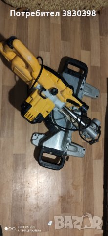 Циркуляр  DeWalt  DWS773, снимка 1 - Други инструменти - 43415025