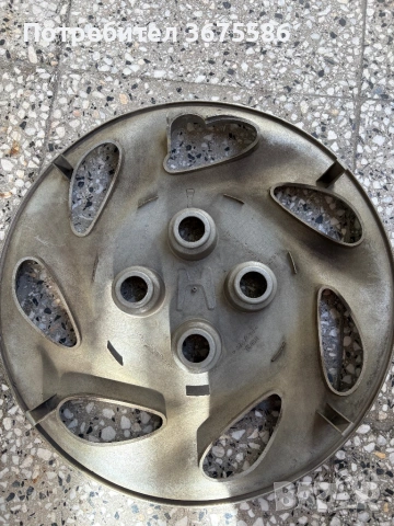 Тасове 13” 2бр, снимка 2 - Части - 53592435