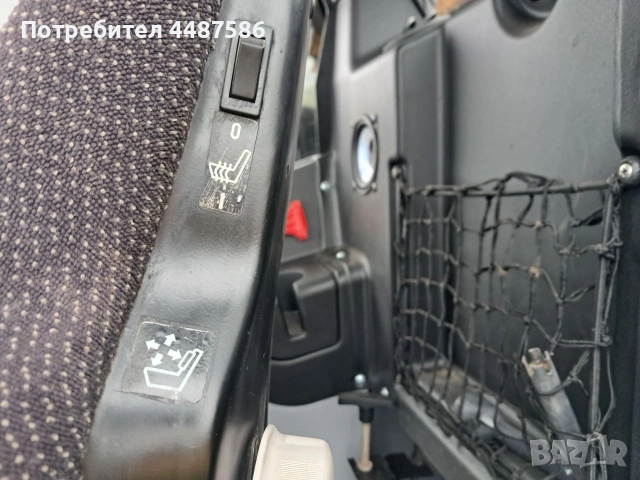 Телескопичен товарач Caterpillar TH407C, снимка 7 - Индустриална техника - 53246711