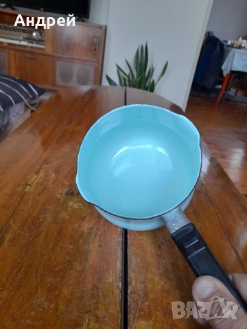 Старо емайлирано джезве,касерола, снимка 5 - Други ценни предмети - 43314578