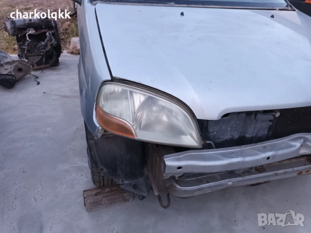 Продавам сузуки игнис 1.3 4х4 на части , снимка 4 - Автомобили и джипове - 52917313