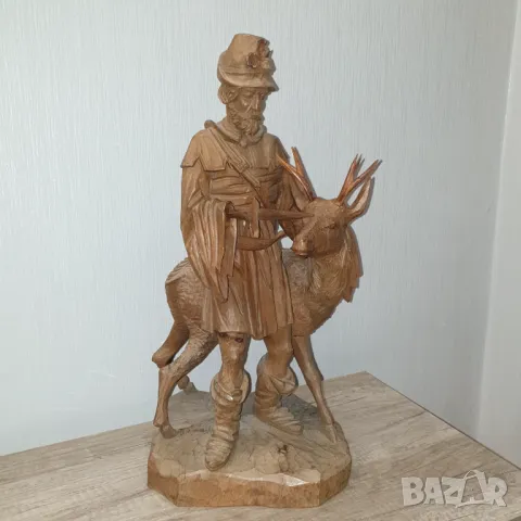 Стара красива дървена фигура ръчна изработка-елен и ловец, снимка 6 - Антикварни и старинни предмети - 49329404