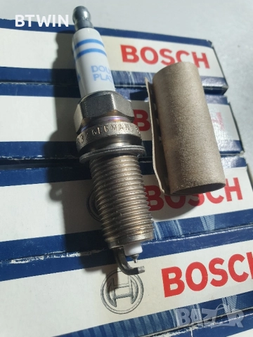 Чисто Нови ! Запалителни свещи - BOSCH DOUBLE PLATINUM ! , снимка 5 - Части - 51684198