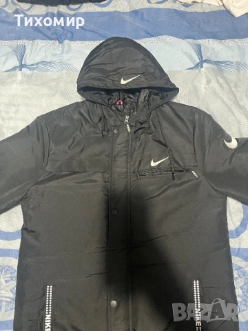 Зимно яке NIKE, снимка 2 - Якета - 52540590
