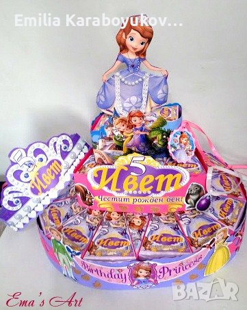 Картонена торта с принцеси, снимка 3 - Други - 16177909