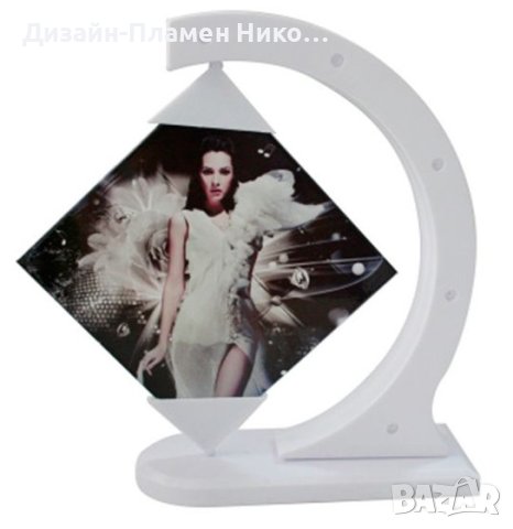 Въртяща се стъклена рамка с щампа по идея на клиента