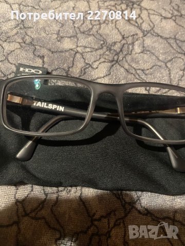 Очила Oakley , снимка 2 - Слънчеви и диоптрични очила - 43959976