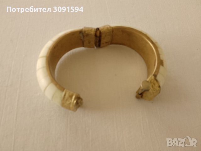 стара етно стил гривна от кост и месинг, снимка 10 - Антикварни и старинни предмети - 43560013