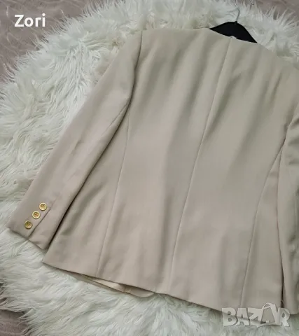 СТИЛНО и ЕЛЕГАНТНО светлобежово сако ХЛ размер , снимка 7 - Сака - 49774605