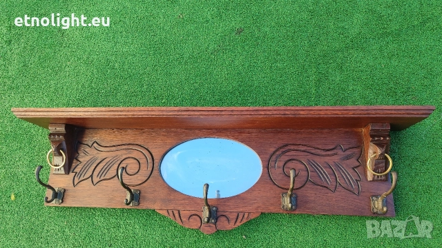 Старинна дъбова закачалка с рафт отгоре, огледало и дърворезба , снимка 4 - Закачалки - 52805924