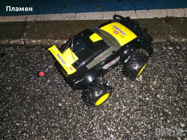 Радиоуправляема кола джип с безжично дистанционно мащаб 1:18, снимка 10 - Електрически играчки - 38856593