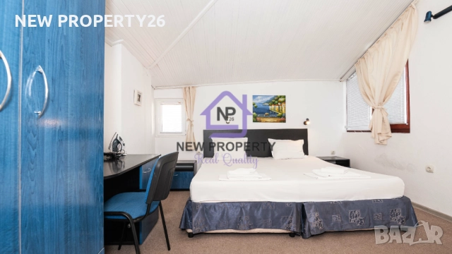 Представяме ви уникален имот за продажба – работещ хотел + самостоятелна къща и два гаража в Созопол, снимка 12 - Хотели - 52955005