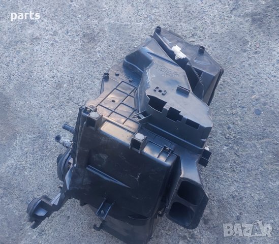 Корпус и Радиатор Парно Мазда - G1681GJ6A - GA011GJ6A N, снимка 4 - Части - 43096119