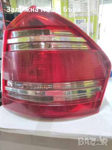 Оригинален десен стоп MERCEDES GL X164 ; Много добро състояние!, снимка 7 - Части - 51766283