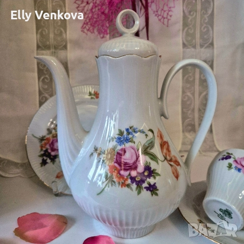 Винтидж порцеланов сервиз за чай или кафе Jlmenau, снимка 6 - Сервизи - 52888123