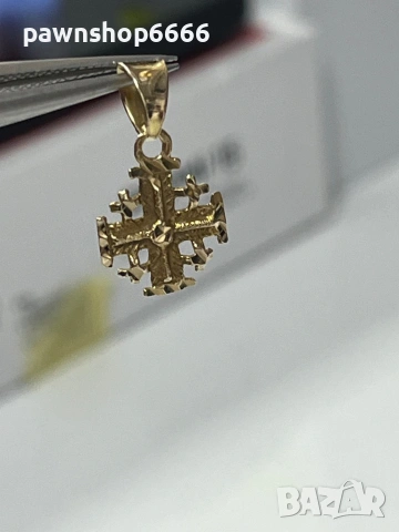 Златна висулка 18 карата 0,83 грама 