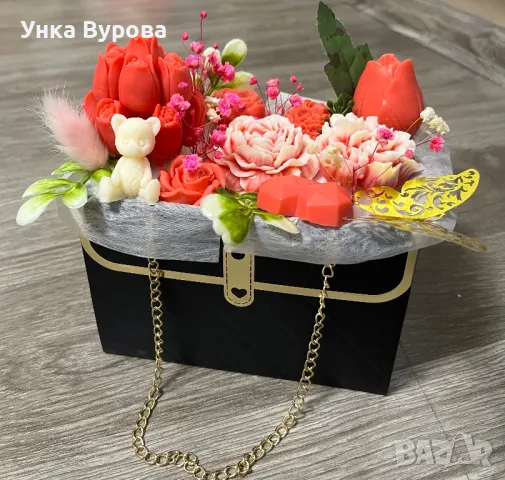 Подарък от ароматизирани фигури от соев восък, снимка 3 - Статуетки - 49976016