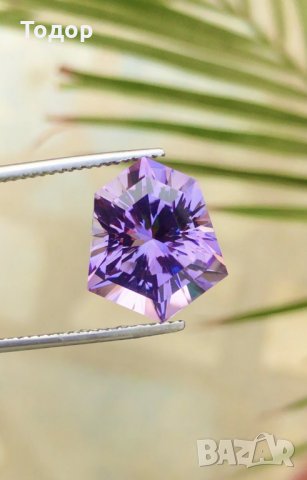 Аметист 12.10 карата