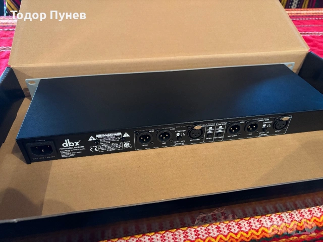 Чисто нов кросовър! DBX 223xs, снимка 4 - Ресийвъри, усилватели, смесителни пултове - 53173344