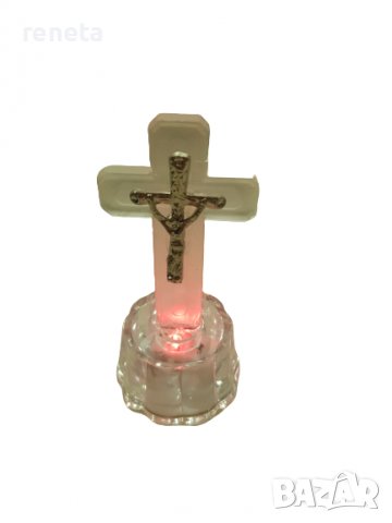 Статуетка Ahelos, Кръст, Стъклен, Светещ, 10 см, снимка 2 - Подаръци за кръщене - 37967603