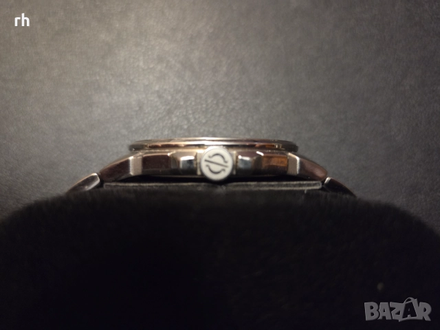  Продавам кварцов часовник от моята лична колекция Candino TITANIUM., снимка 3 - Мъжки - 52099232