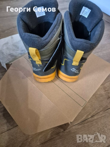 Продавам детски зимни обувки Jack Wolfskin Polar Bear Texapore High VC, снимка 2 - Бебешки боти и ботуши - 52024322