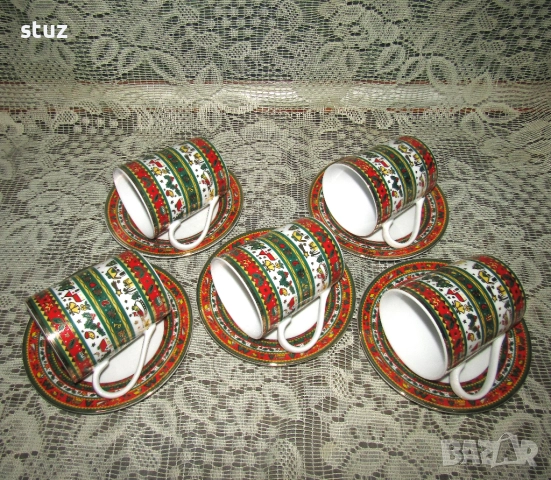 Големи порцеланови чаши с коледни мотиви, за кафе, чай, с чинийки, мъгове, нови, снимка 7 - Чаши - 52586513