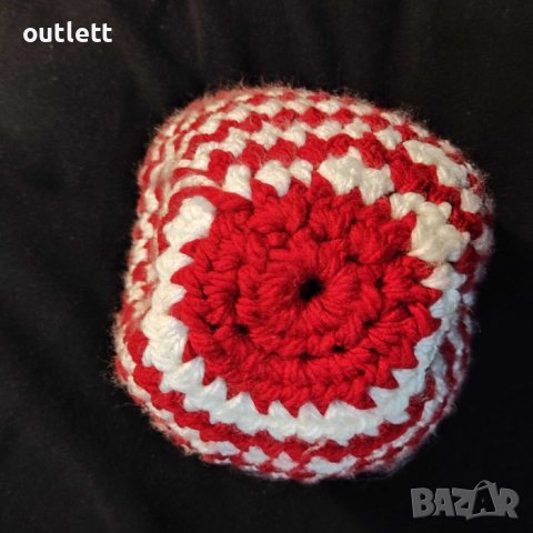 Плетена Шапка Мартеница ръчна изработка обиколка на главата 58 59. шапката е изпрана готова за употр, снимка 3 - Шапки - 43343771