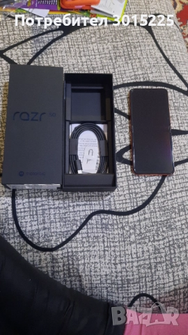  Motorola Razr 50 256GB , снимка 7 - Motorola - 52757518