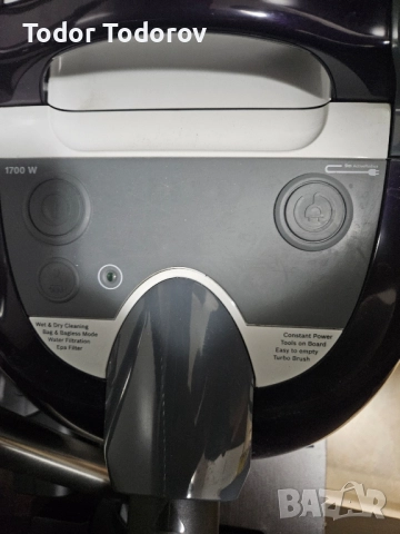 Bosch BWD41720- прахосмукачка за мокро и сухо почистване, снимка 2 - Прахосмукачки - 52714132