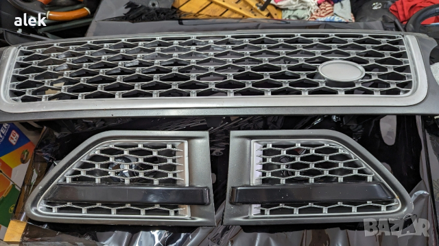 Range rover sport 2010 г решетка , снимка 2 - Части - 44906233