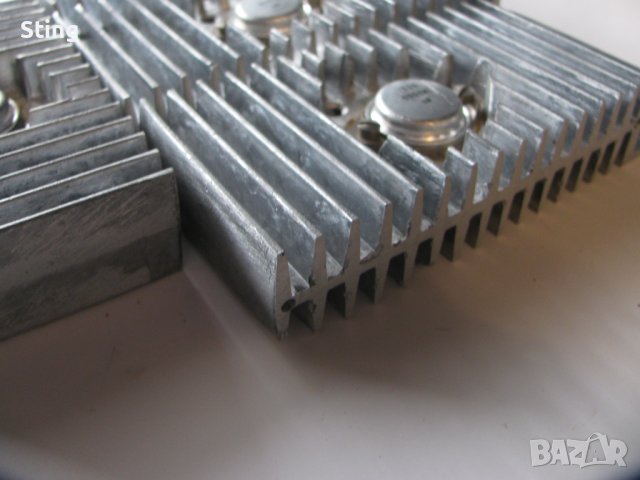 Яки  Транзистори  2N 3055  с  Масивни  Радиатори  Отлични, снимка 4 - Ресийвъри, усилватели, смесителни пултове - 44101083